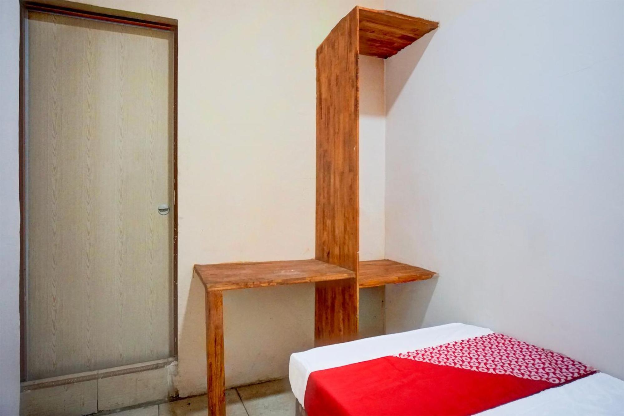 Hotel O Medan City Center Near Plaza Medan Fair Zewnętrze zdjęcie