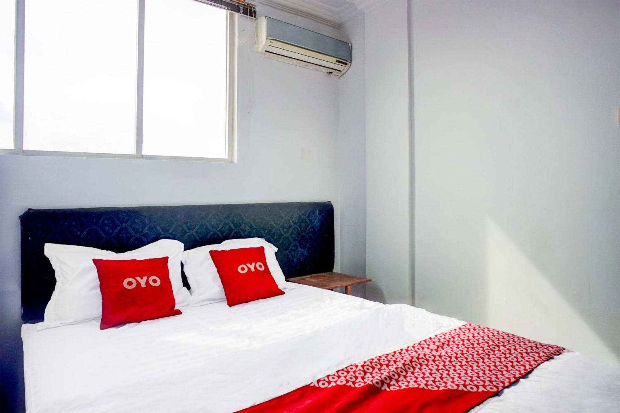 Hotel O Medan City Center Near Plaza Medan Fair Zewnętrze zdjęcie