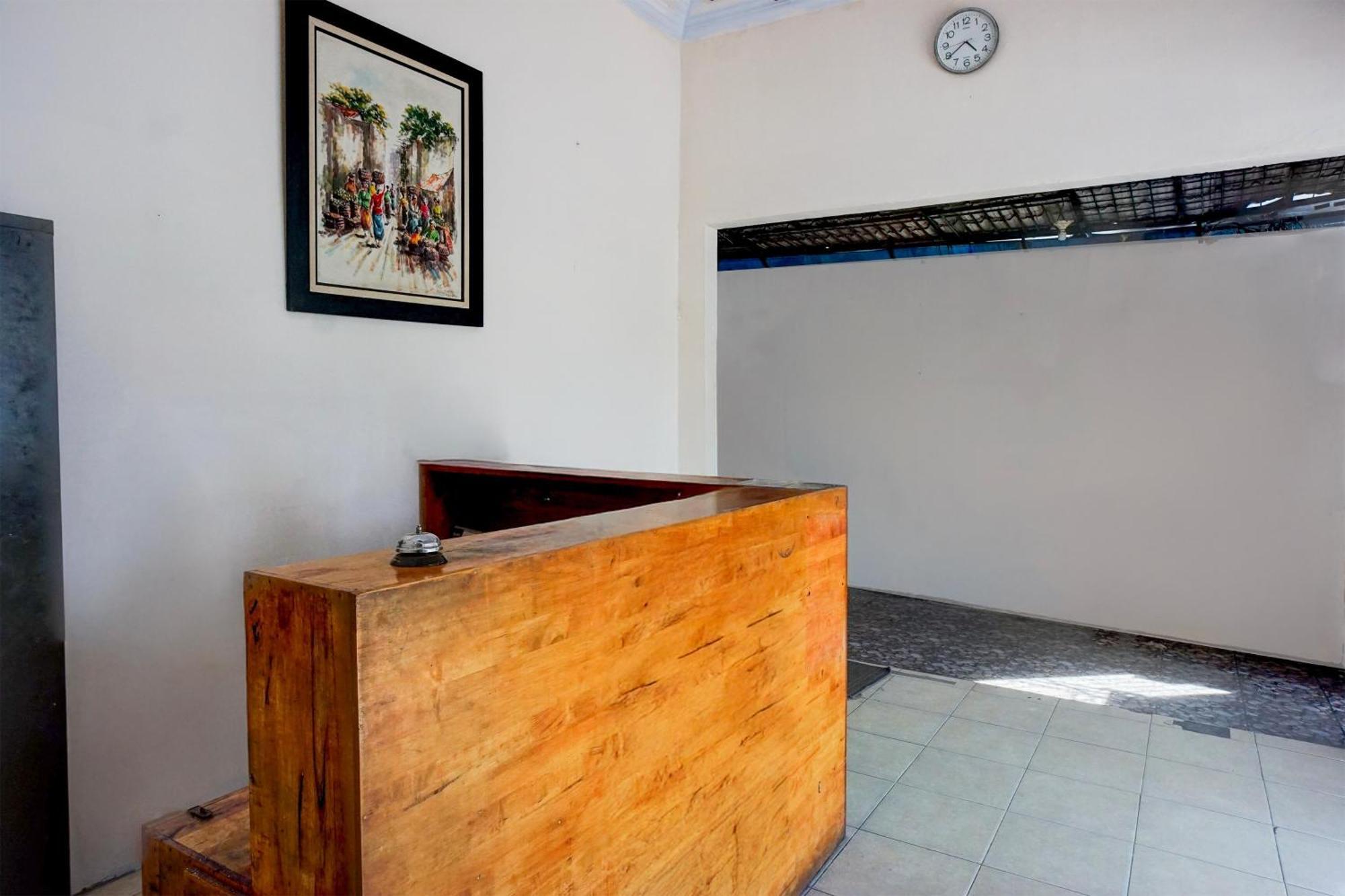 Hotel O Medan City Center Near Plaza Medan Fair Zewnętrze zdjęcie